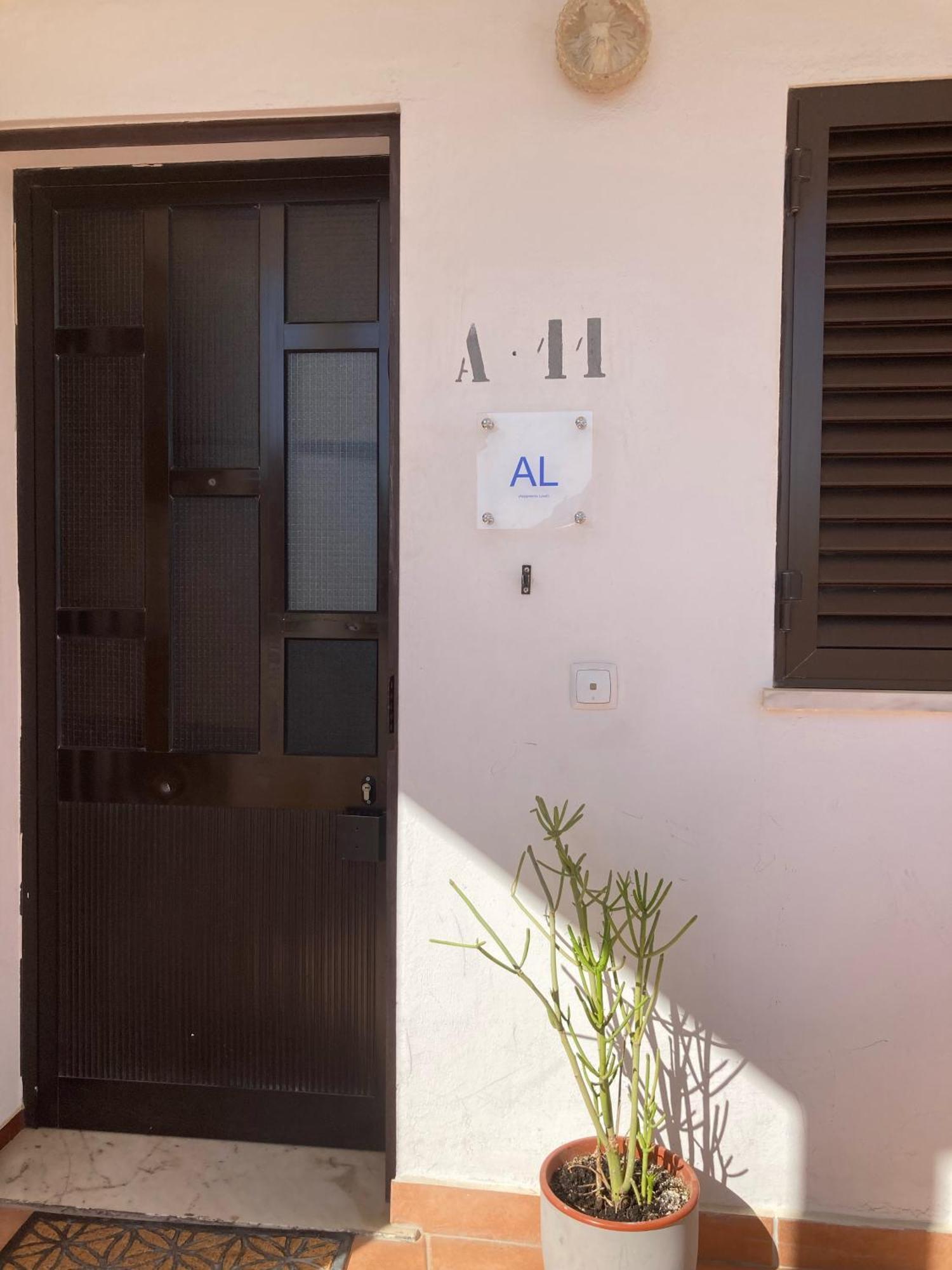 Apartamento A11 - 800M Da Praia อัลบูเฟรา ภายนอก รูปภาพ