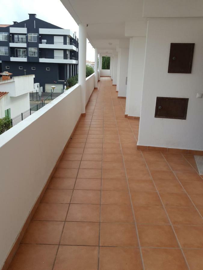 Apartamento A11 - 800M Da Praia อัลบูเฟรา ภายนอก รูปภาพ