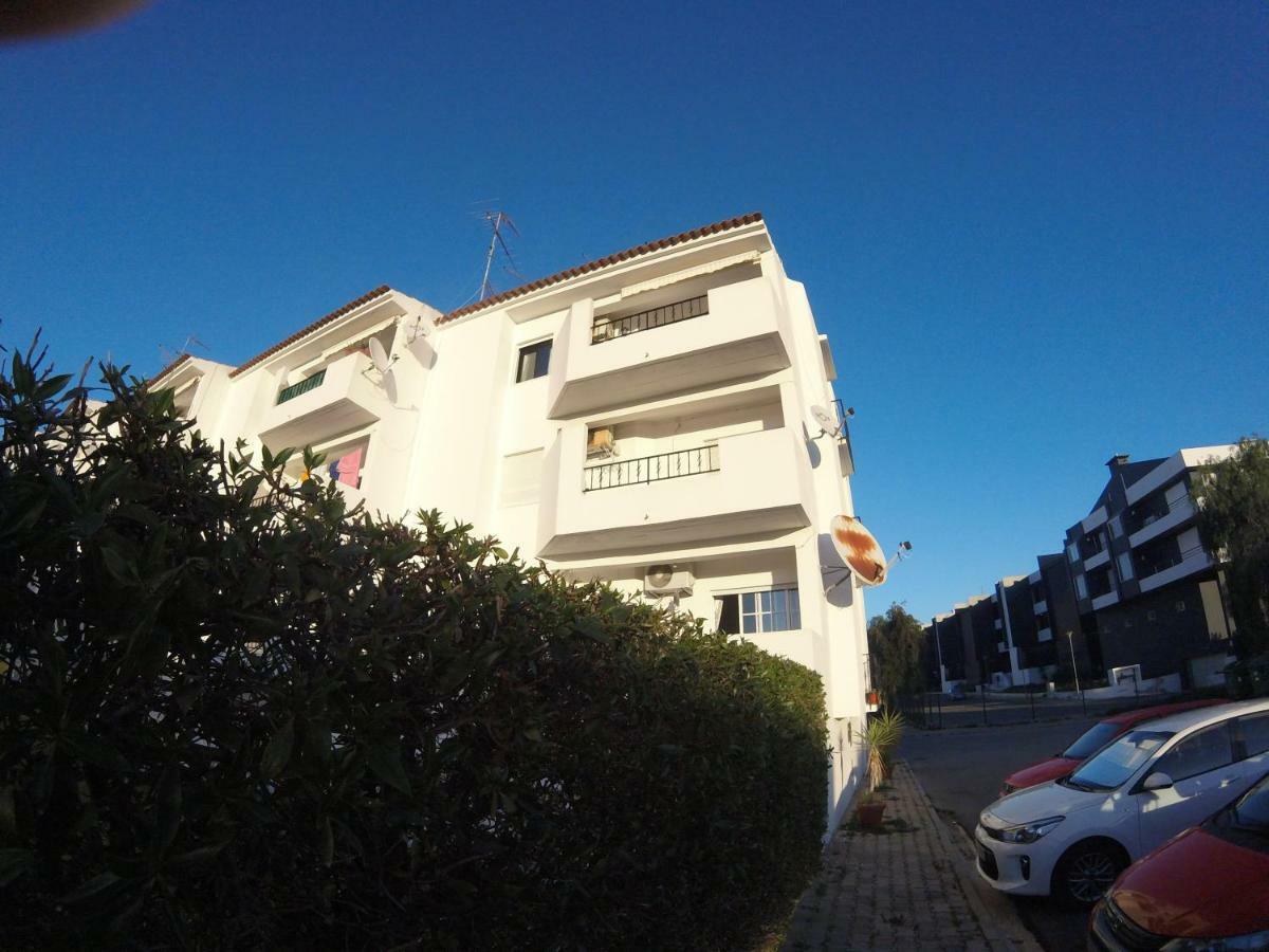 Apartamento A11 - 800M Da Praia อัลบูเฟรา ภายนอก รูปภาพ